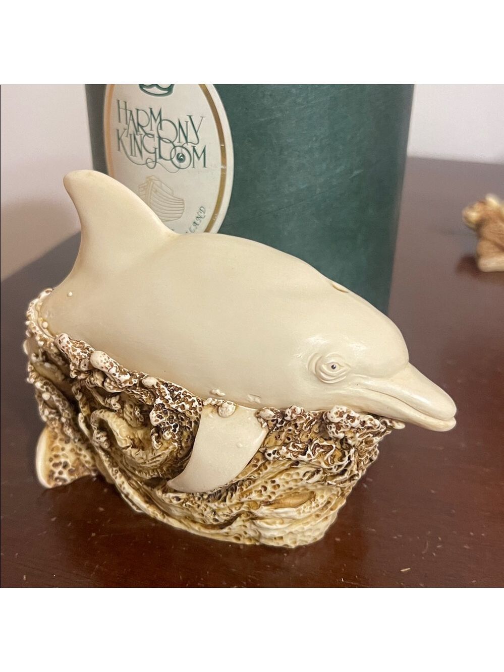 Harmony kingdom on a roll dolphin, trinket box - Picture 2 of 8